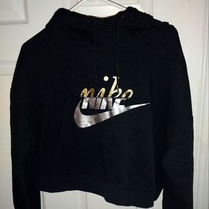 Nike crop top sweatshirt
